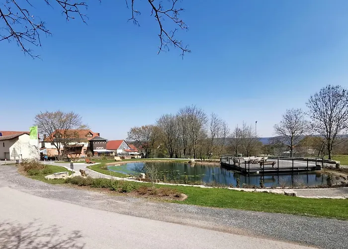 Vom Bahratal Hausen