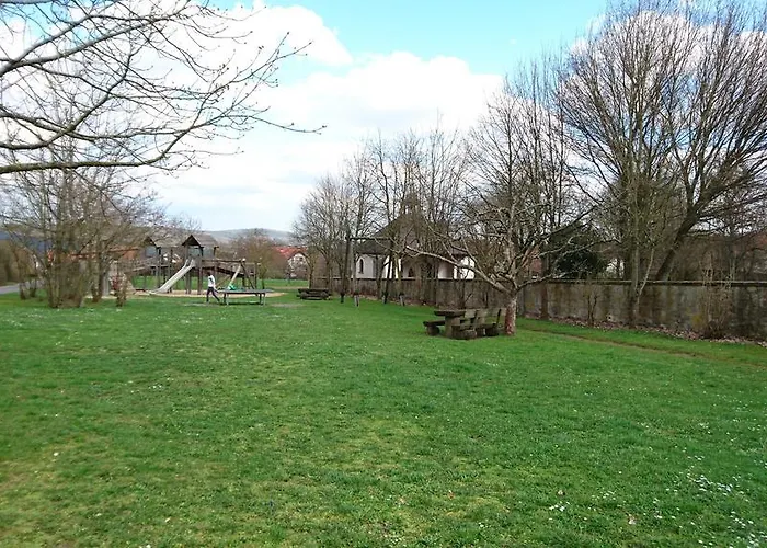 Vom Bahratal Hausen